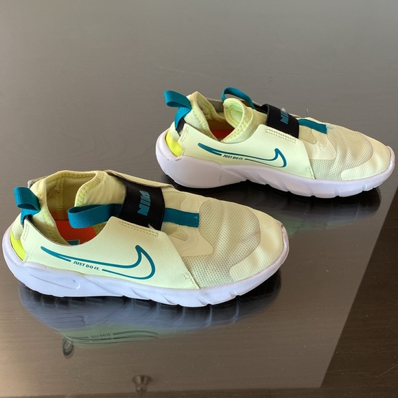 Nike Flex Runner 2 - Picture 3 of 7